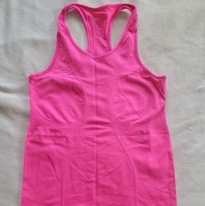 Zyia copper charged tank hot pink sz. small